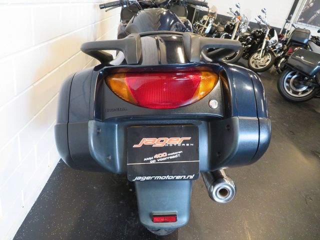 honda - nt-650-v-deauville