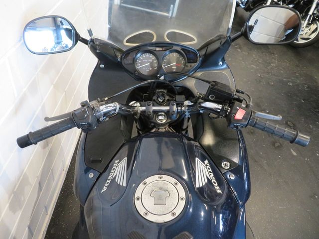honda - nt-650-v-deauville