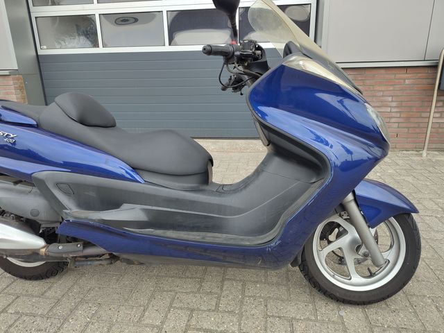 yamaha - majesty-400