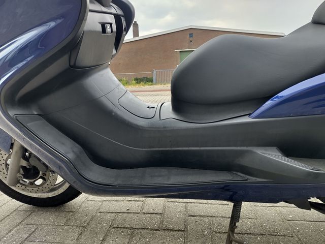 yamaha - majesty-400
