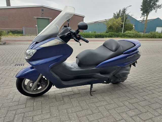 yamaha - majesty-400