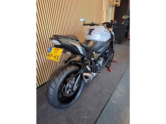 suzuki - gsx-s-1000-abs