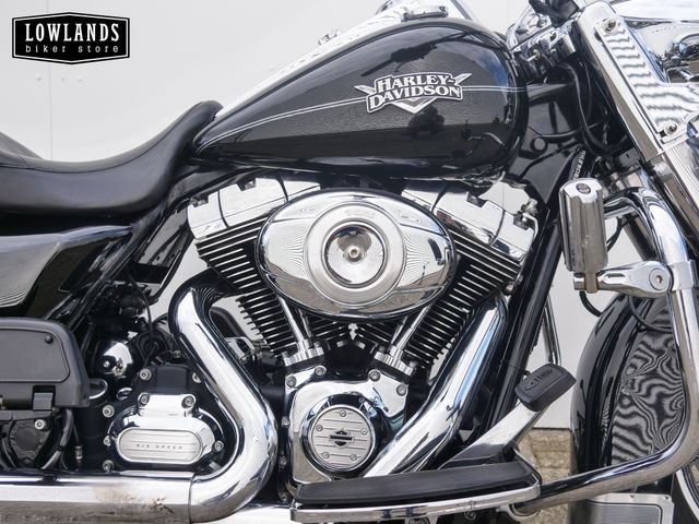 harley-davidson - road-king-classic-flhrc