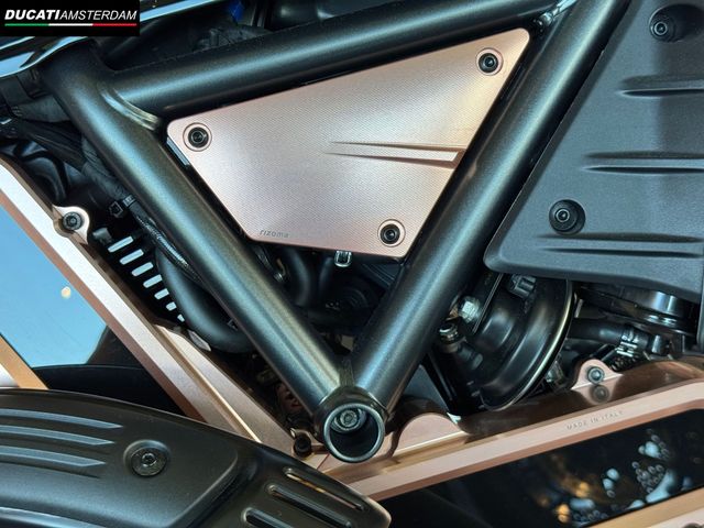 ducati - scrambler-ducati-10-anniversario-rizoma-edition