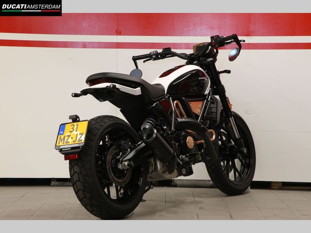 ducati - scrambler-ducati-10-anniversario-rizoma-edition
