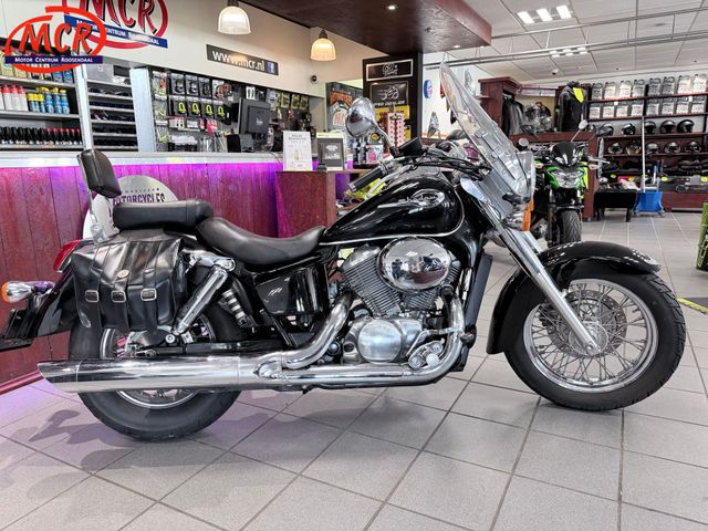 honda - vt-750-c2-shadow-ace