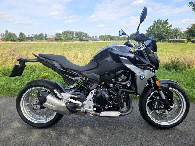 bmw - f-900-r