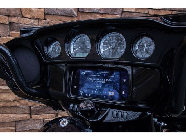 harley-davidson - electra-glide-ultra-limited-flhtk