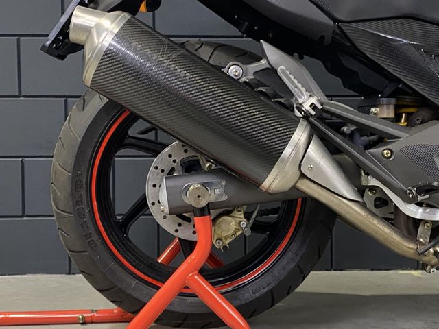 cagiva - raptor-1000