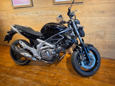 SUZUKI SFV 650 GLADIUS – foto 2