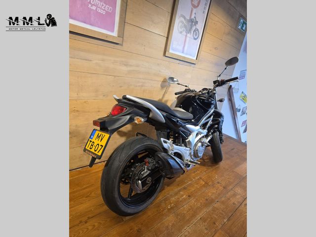 suzuki - sfv-650-gladius