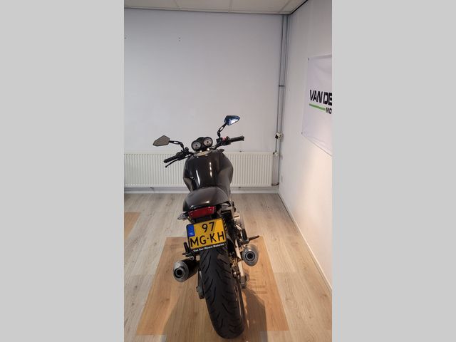 ducati - monster-620-dark-dd