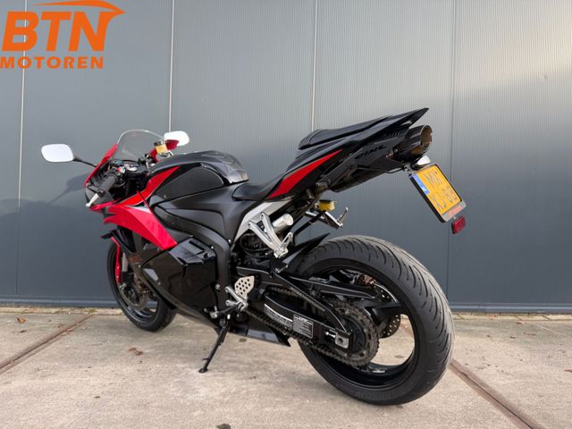 honda - cbr-600-rr-c-abs