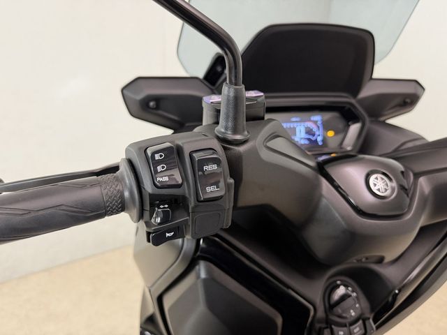 yamaha - x-max-300-abs