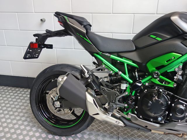 kawasaki - z900-70kw