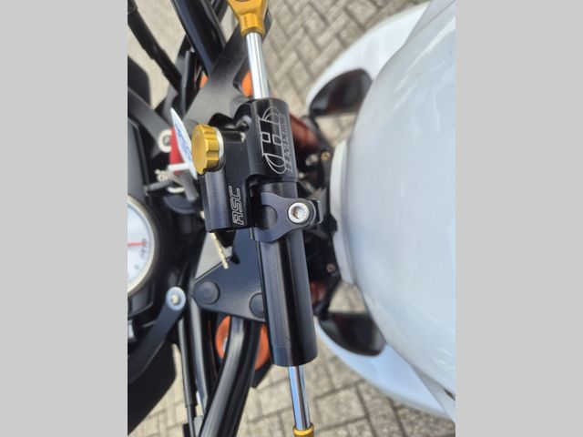 kawasaki - z1000-abs