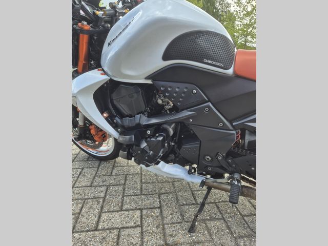 kawasaki - z1000-abs