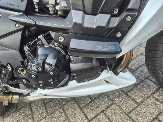 kawasaki - z1000-abs