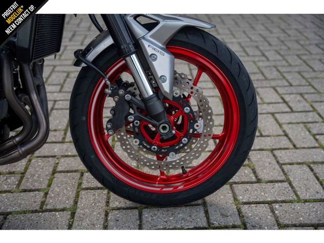 kawasaki - z900