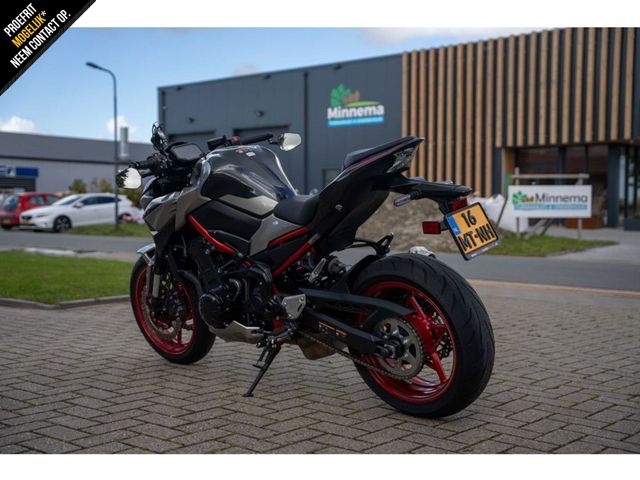 kawasaki - z900