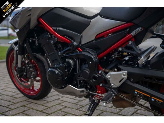 kawasaki - z900