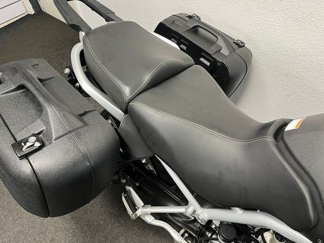 moto-guzzi - stelvio