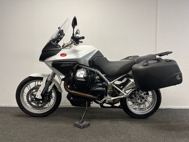 moto-guzzi - stelvio