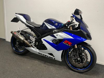 SUZUKI GSX-R 1000 – foto 3