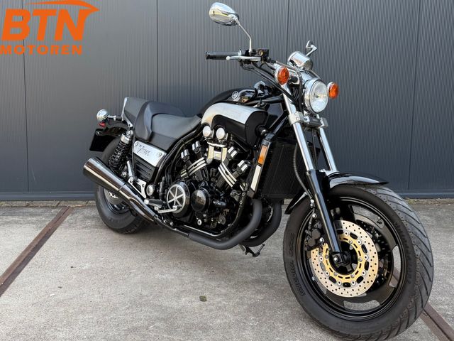 yamaha - vmx-1200-black-max
