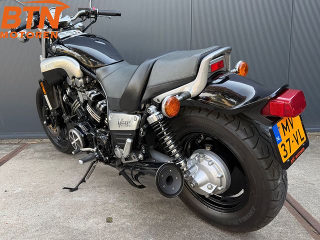 yamaha - vmx-1200-black-max