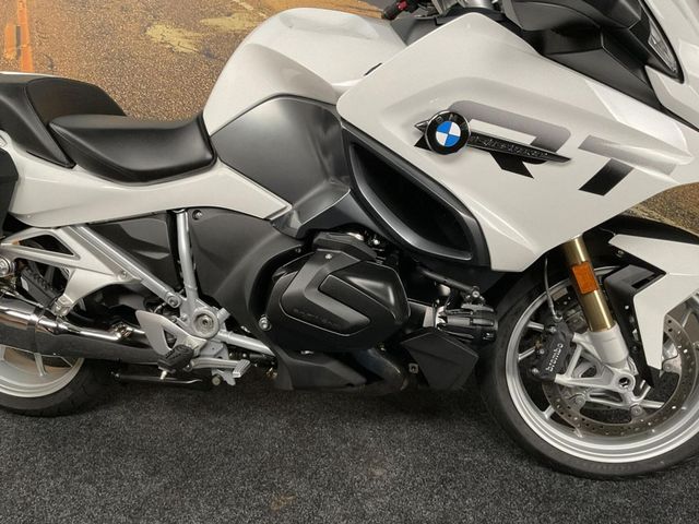 bmw - r-1250-rt