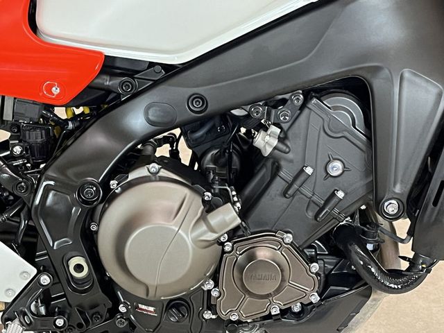 yamaha - xsr-900-abs