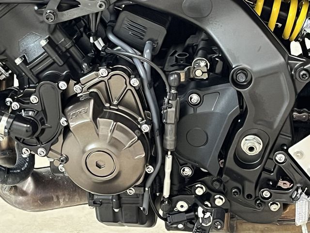 yamaha - xsr-900-abs