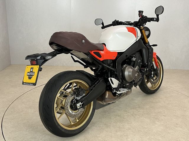 yamaha - xsr-900-abs