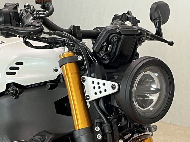 yamaha - xsr-900-abs