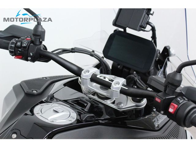 bmw - r-1300-gs-adventure