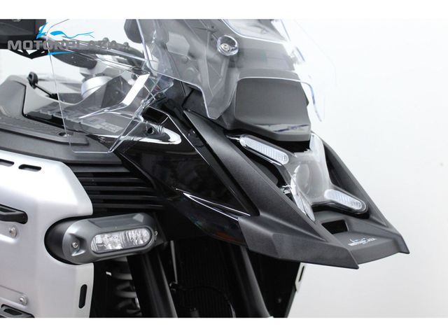bmw - r-1300-gs-adventure