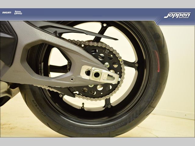 ducati - streetfighter-v4s