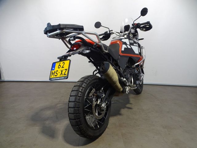 ducati - desertx