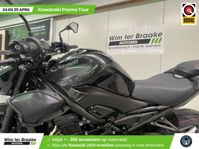 kawasaki - z900