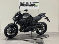 KAWASAKI Z900