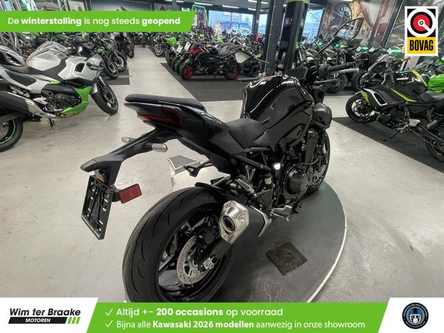 kawasaki - z900