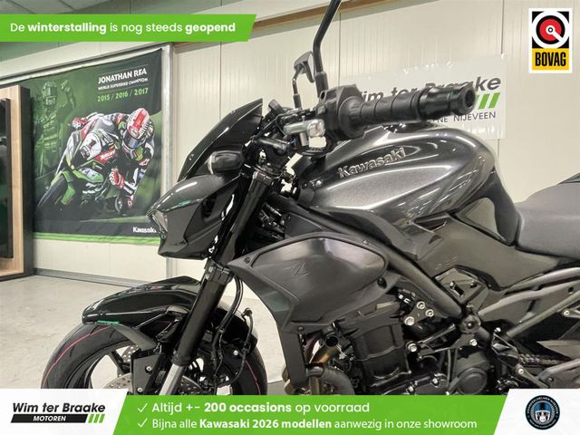 kawasaki - z900