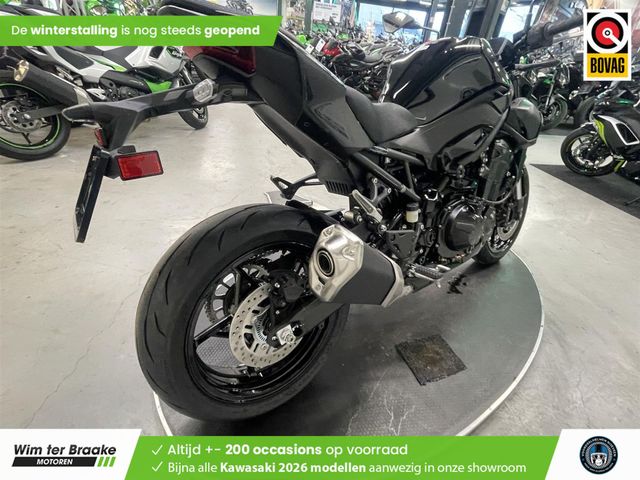 kawasaki - z900