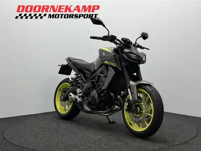 YAMAHA MT 09 ABS – foto 3