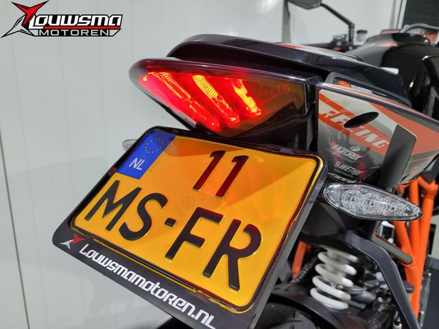 ktm - 1290-super-duke-r