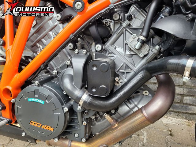 ktm - 1290-super-duke-r