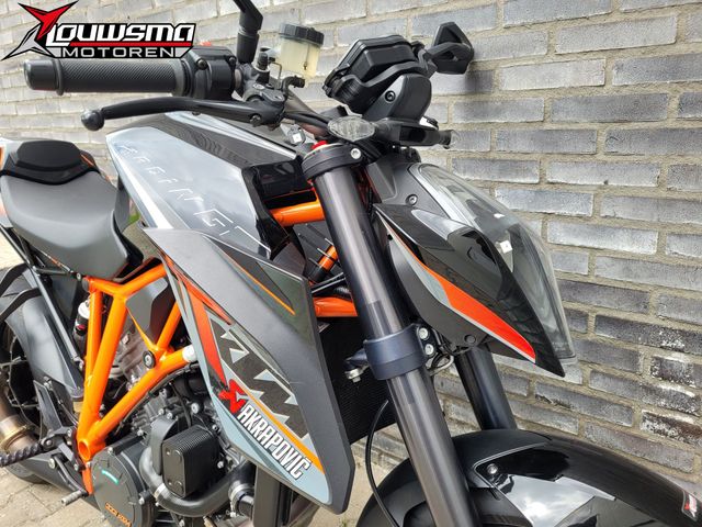 ktm - 1290-super-duke-r