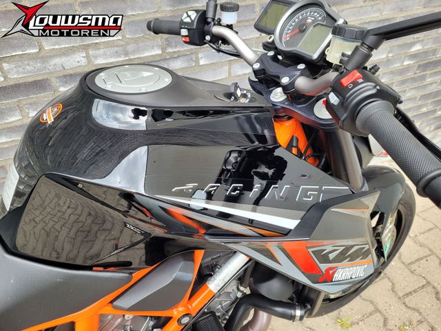 ktm - 1290-super-duke-r