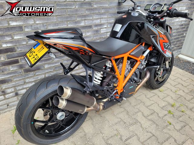 ktm - 1290-super-duke-r